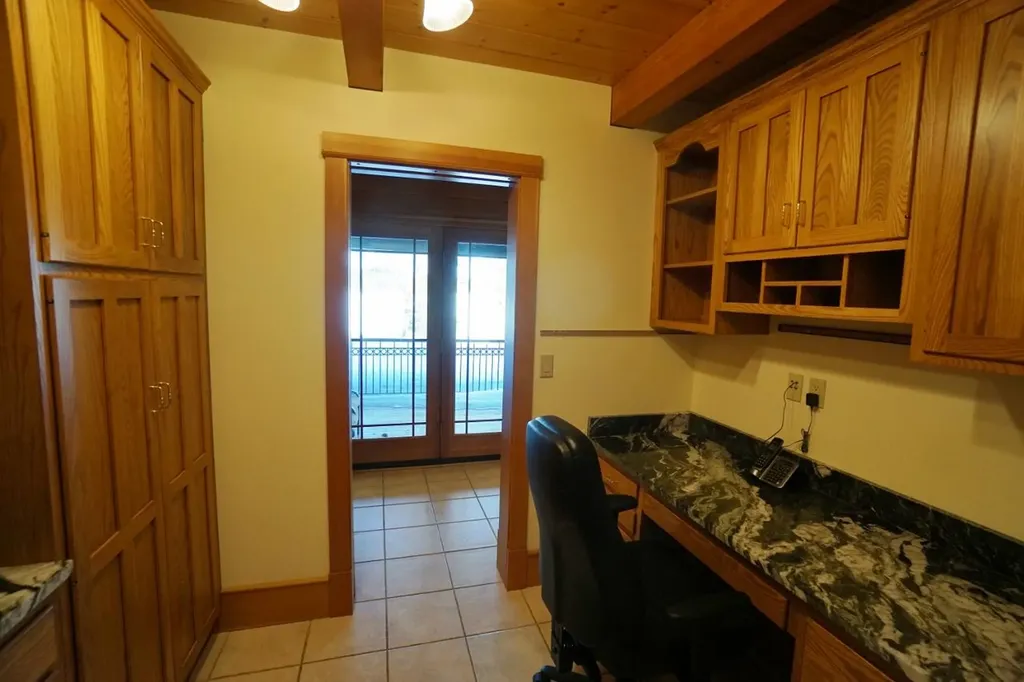 11 Salmon Road Dover-foxcroft ME 04426
