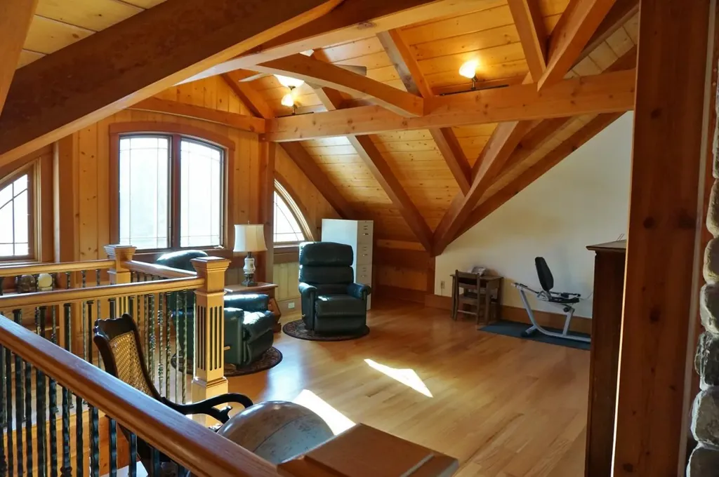 11 Salmon Road Dover-foxcroft ME 04426