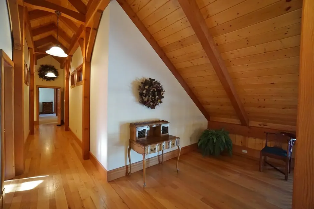 11 Salmon Road Dover-foxcroft ME 04426