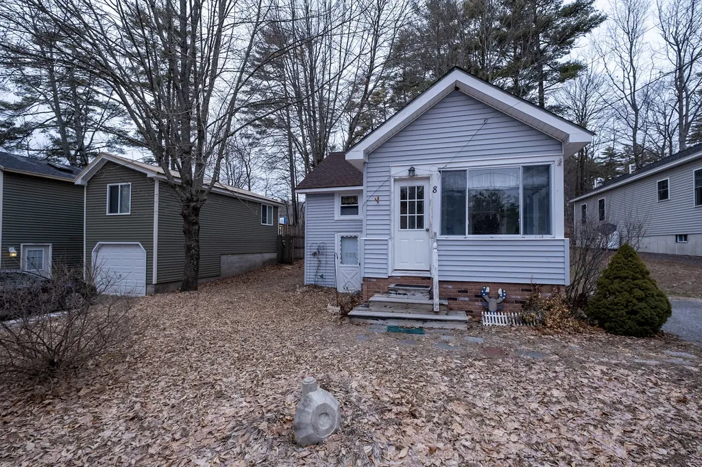 8 Pettingill Road Windham ME 04062