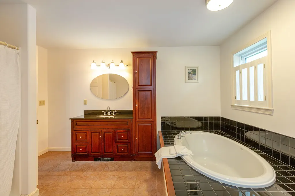 38 Hunter Hill Road Durham ME 04222