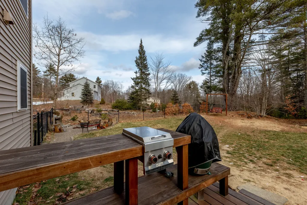 38 Hunter Hill Road Durham ME 04222
