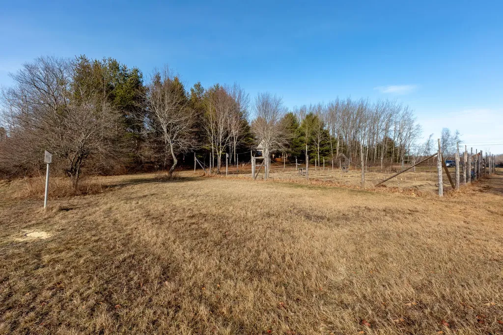 735 Wiscasset Road Whitefield ME 04353