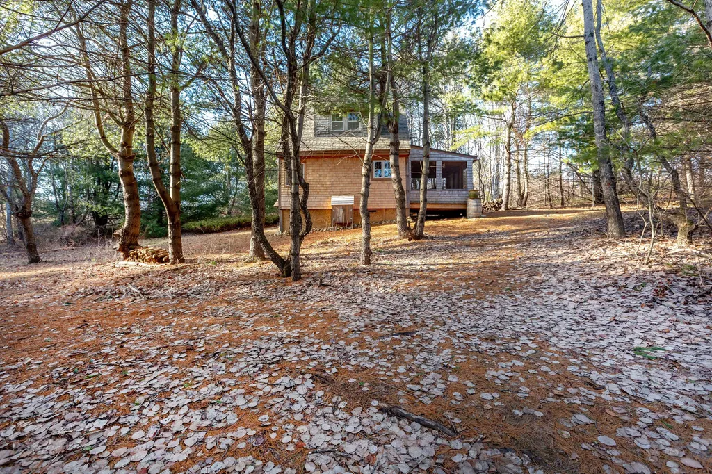 735 Wiscasset Road Whitefield ME 04353