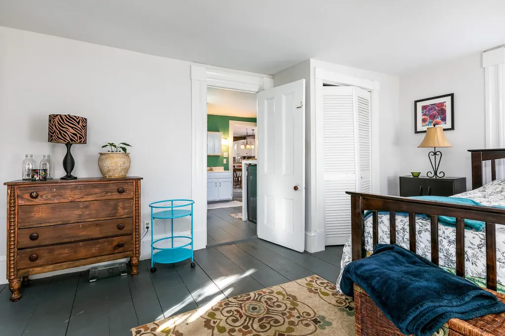 461 Buxton Road Saco ME 04072
