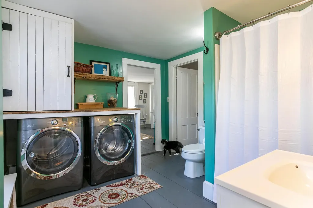 461 Buxton Road Saco ME 04072