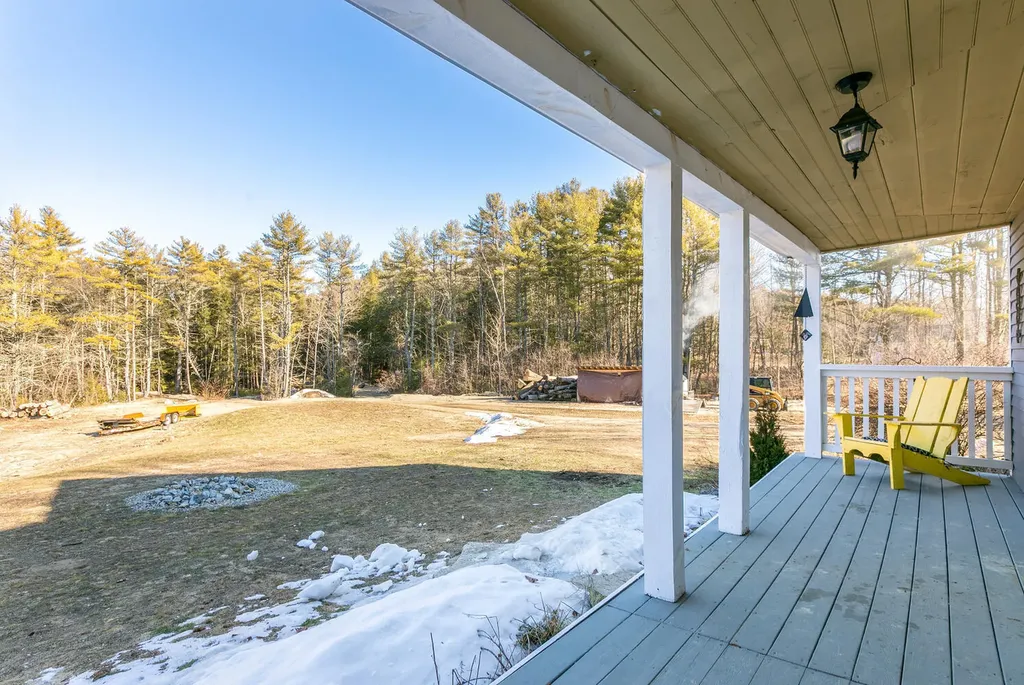 461 Buxton Road Saco ME 04072