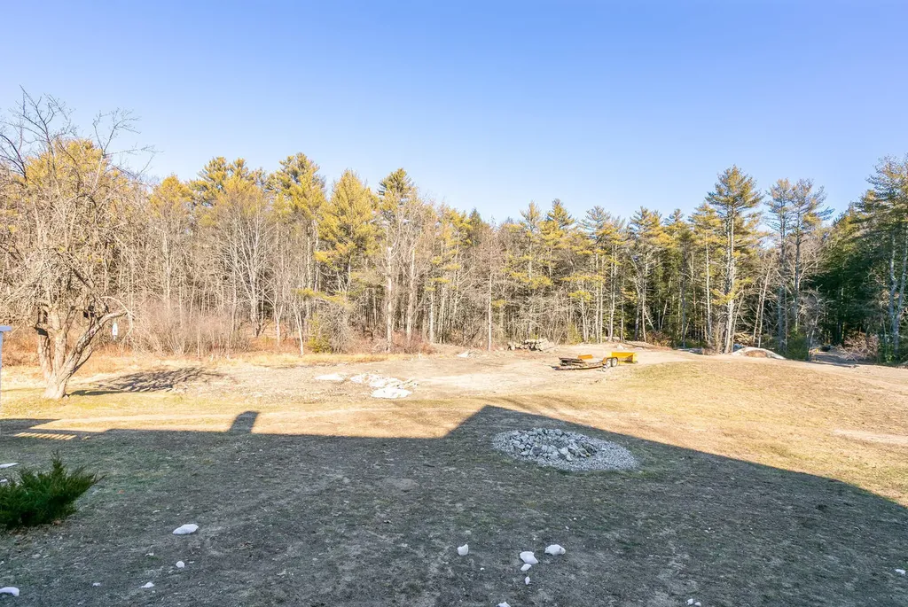 461 Buxton Road Saco ME 04072