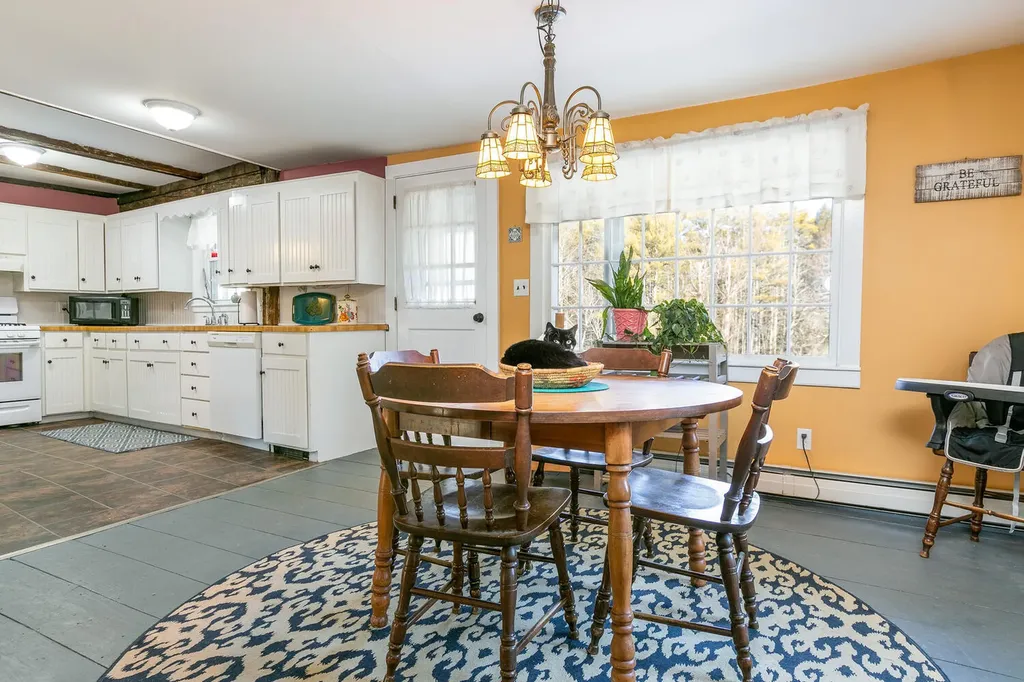 461 Buxton Road Saco ME 04072