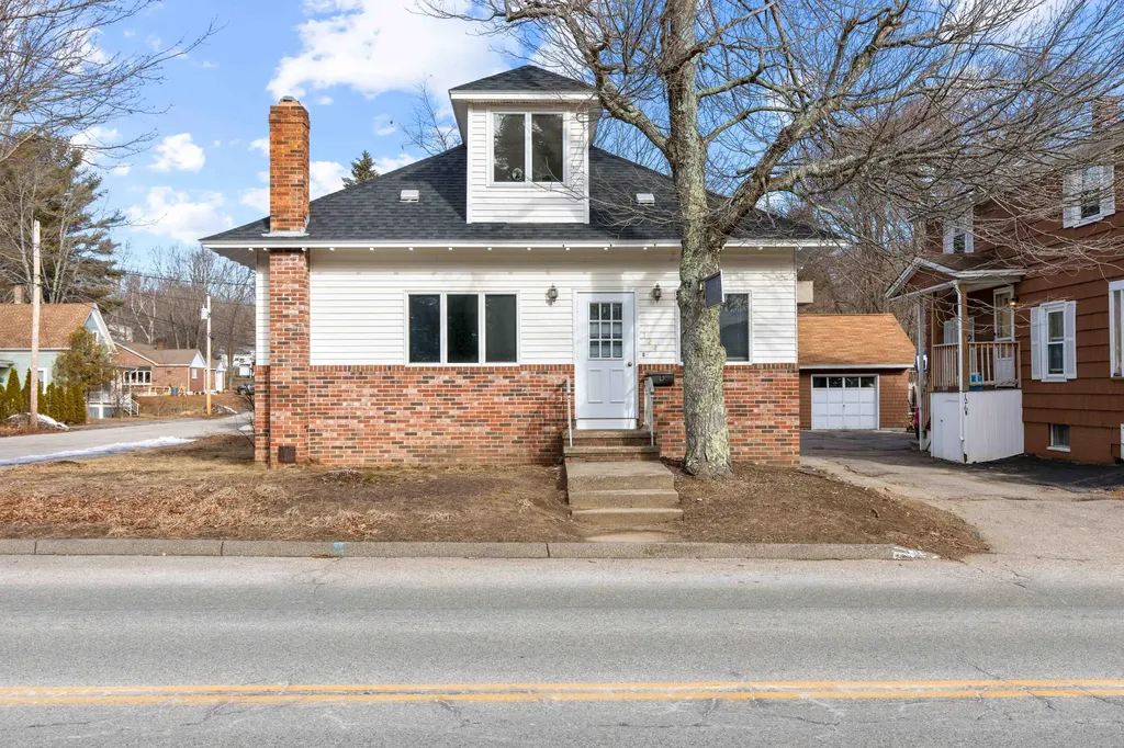124 High Street Sanford ME 04073