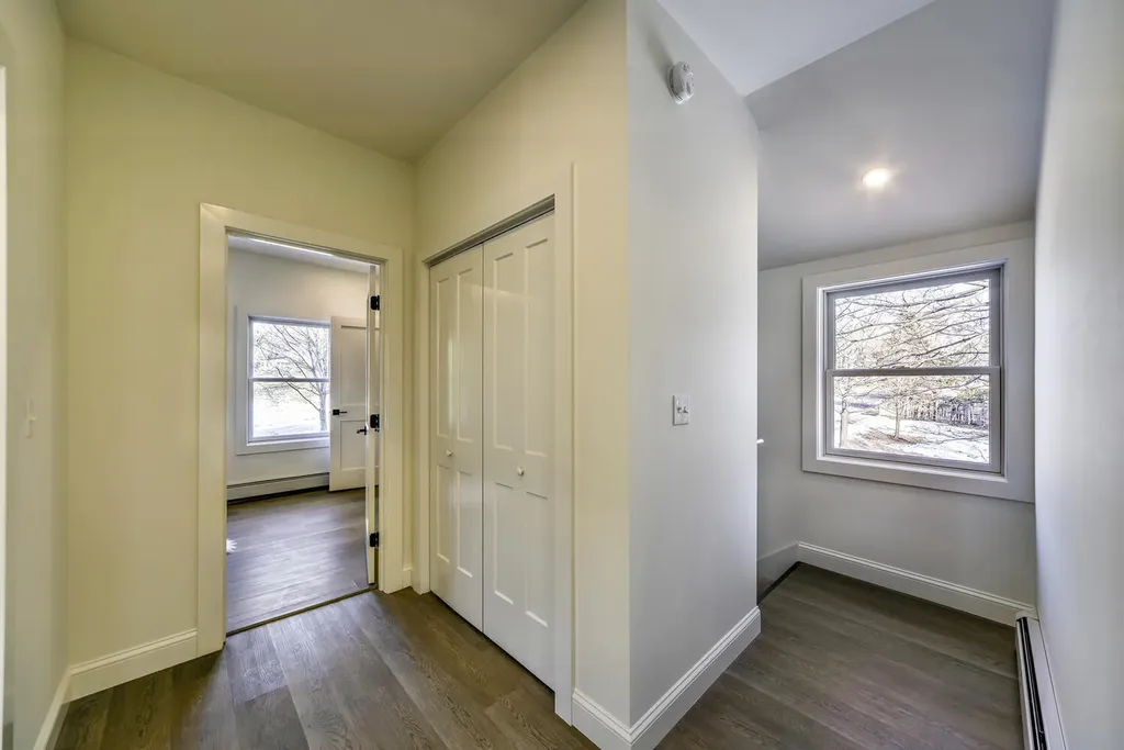 22 Harrison Avenue Gardiner ME 04345