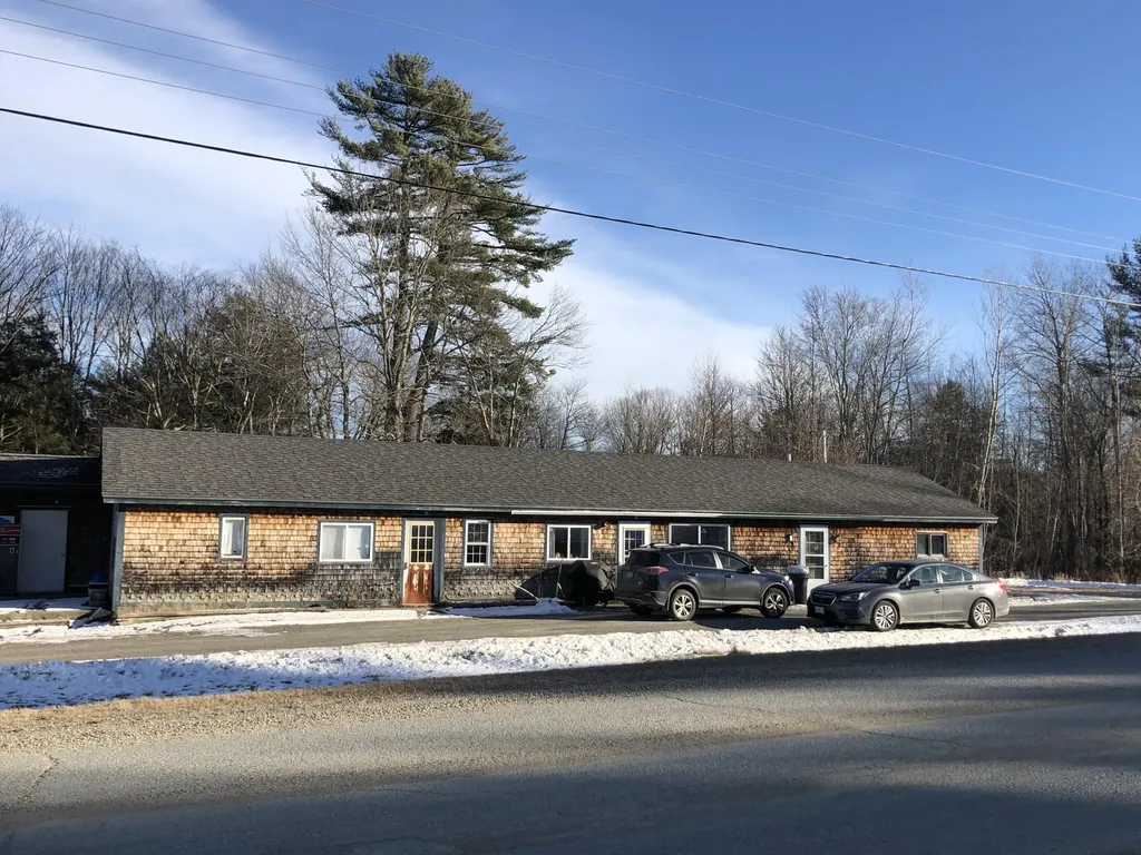 31 Old Airline Road Aurora ME 04408