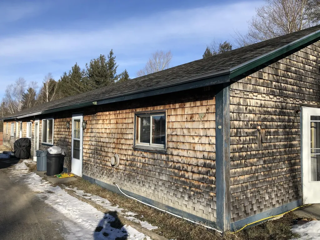 31 Old Airline Road Aurora ME 04408