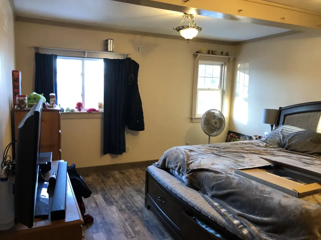 31 Old Airline Road Aurora ME 04408