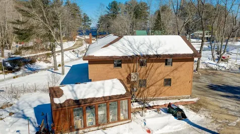12 Peninsula Drive Standish ME 04084