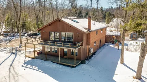 12 Peninsula Drive Standish ME 04084