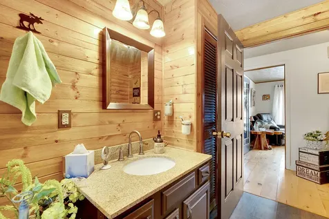 25 Littlefield Road Standish ME 04084