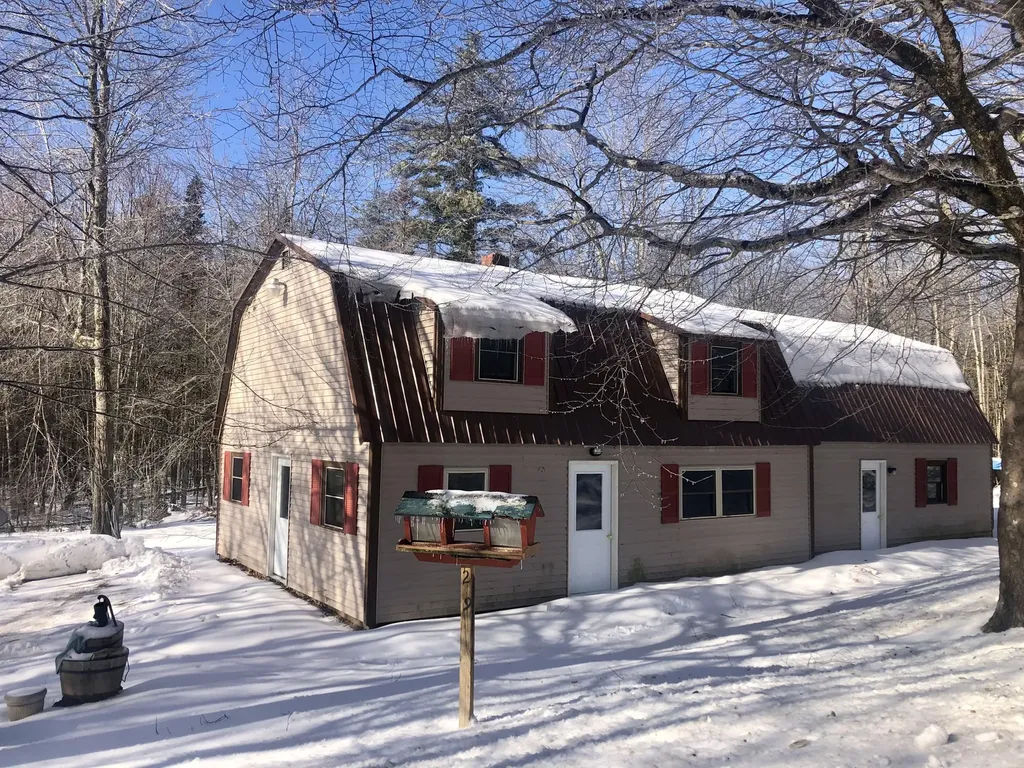 26 Bonne Terre Road Waldo ME 04915