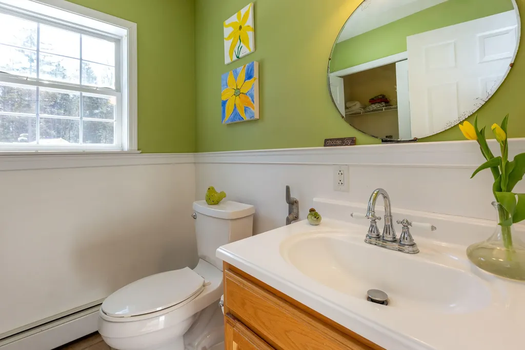 24 Fir Way Harpswell ME 04079