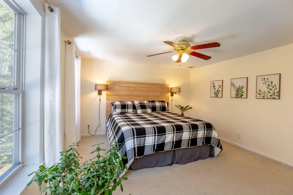 24 Fir Way Harpswell ME 04079