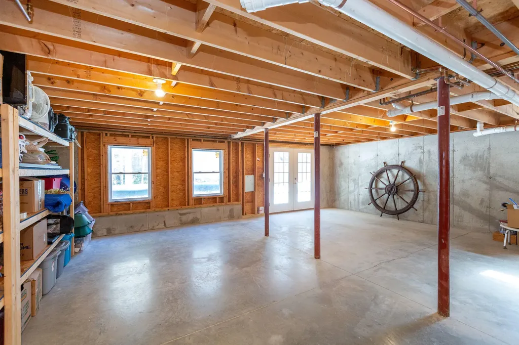 24 Fir Way Harpswell ME 04079