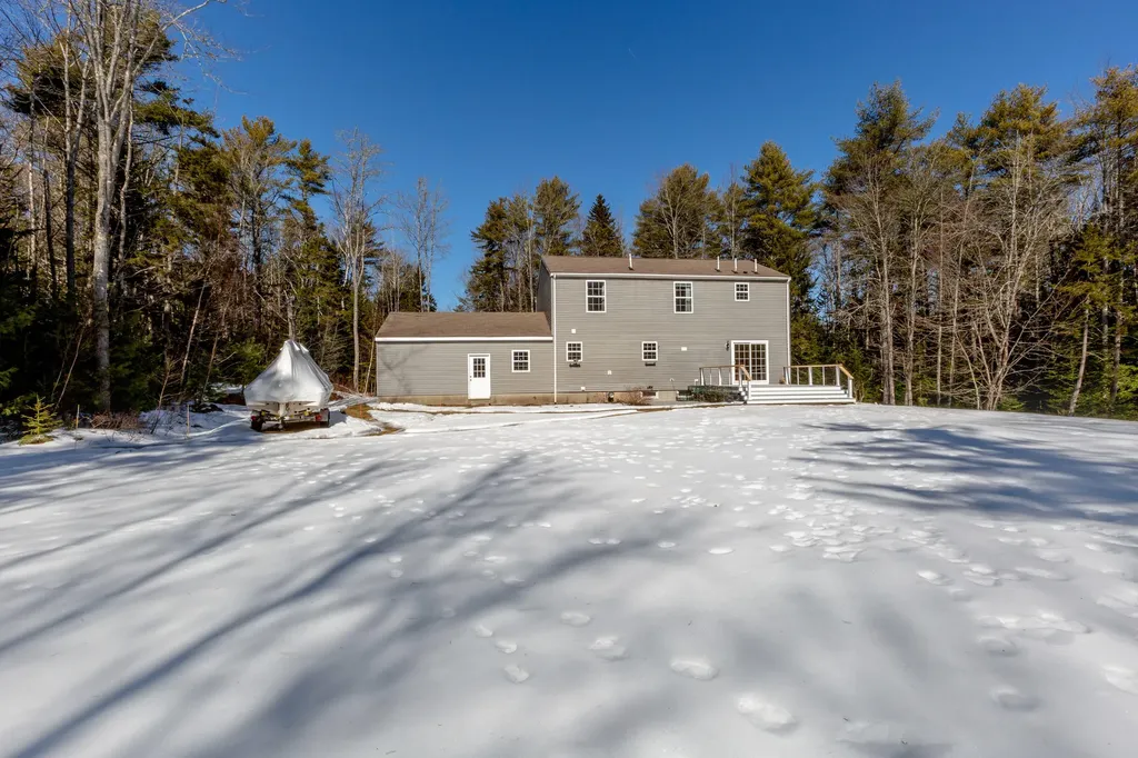 24 Fir Way Harpswell ME 04079