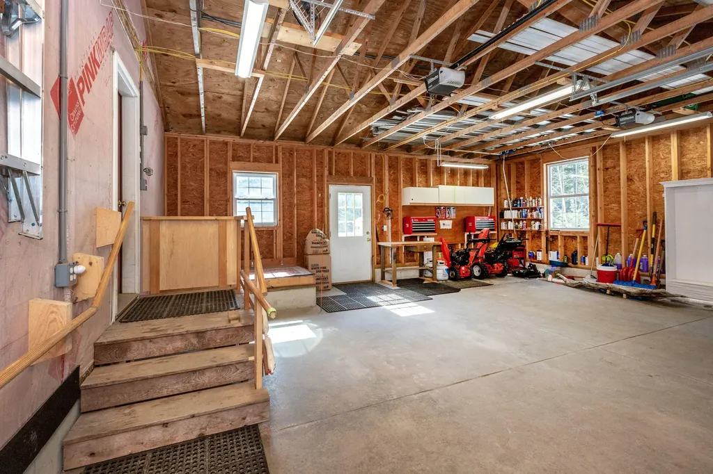 24 Fir Way Harpswell ME 04079