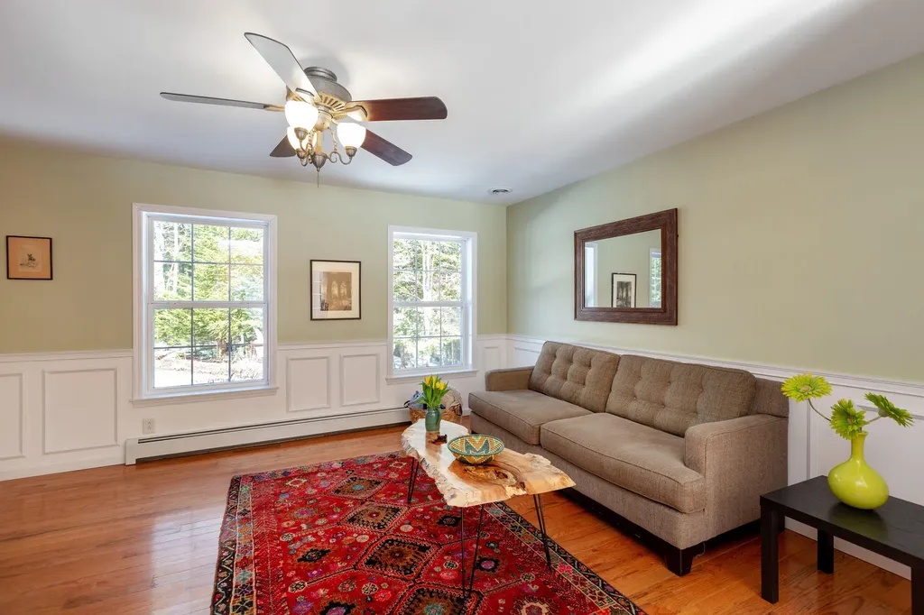 24 Fir Way Harpswell ME 04079