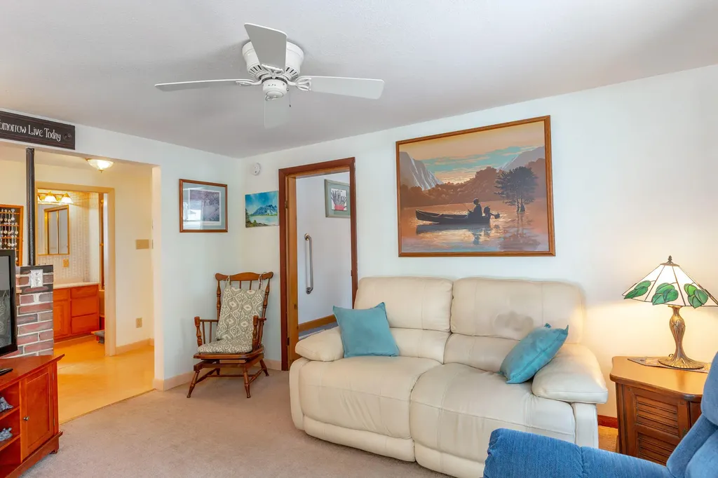 188 Montello Street Lewiston ME 04240