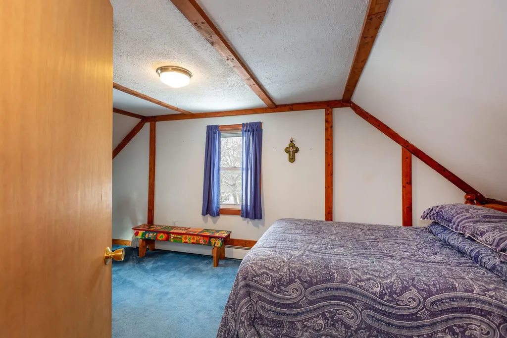 188 Montello Street Lewiston ME 04240