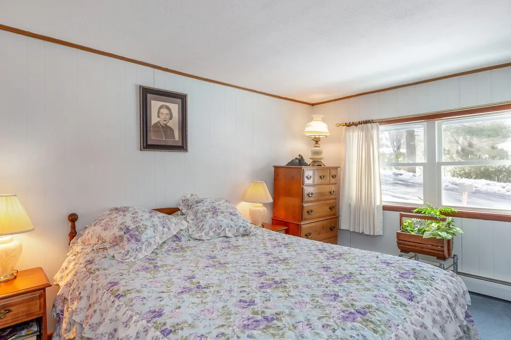 188 Montello Street Lewiston ME 04240
