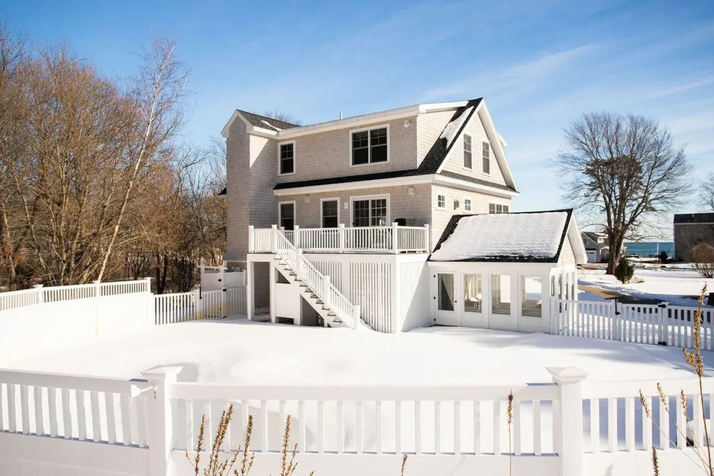 17 Intervale Road York ME 03902