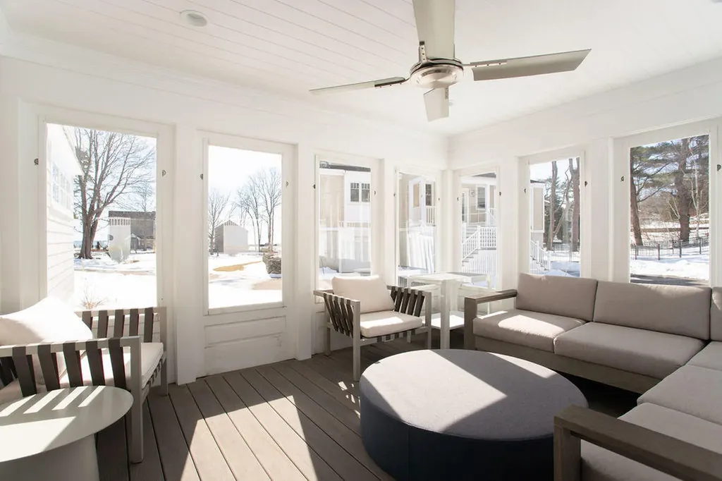 17 Intervale Road York ME 03902