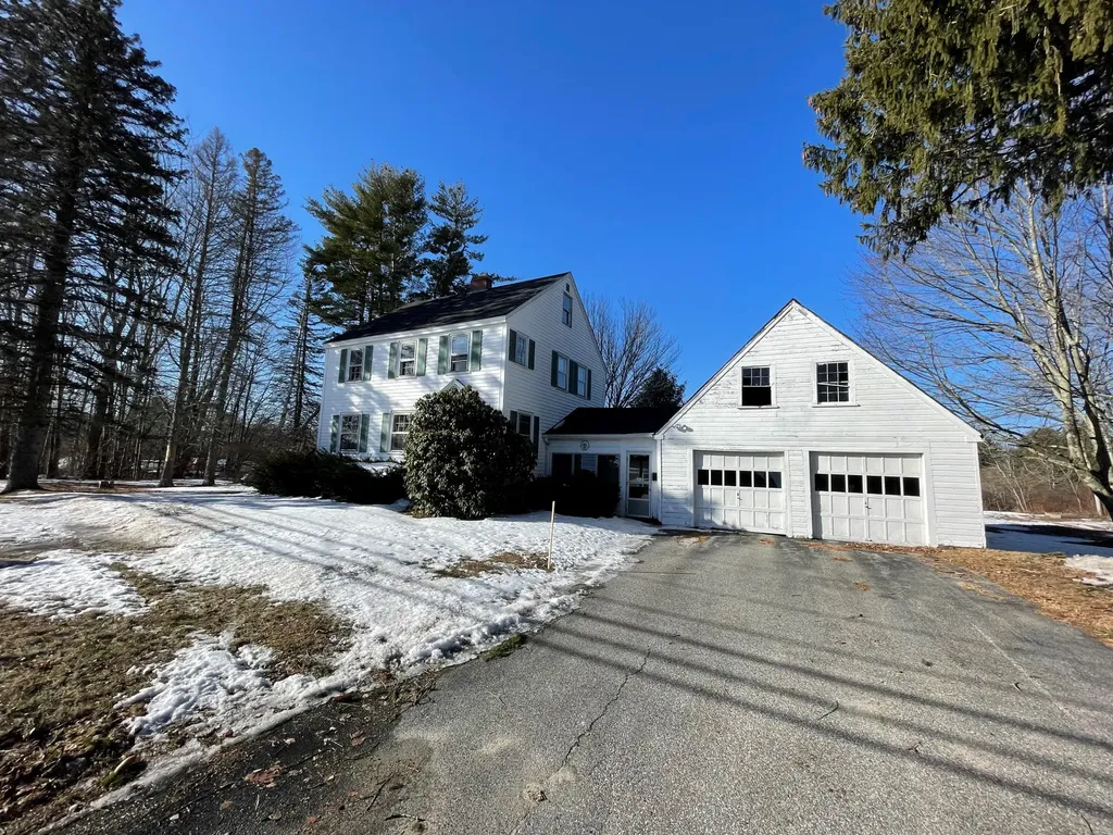 346 North Street Saco ME 04072