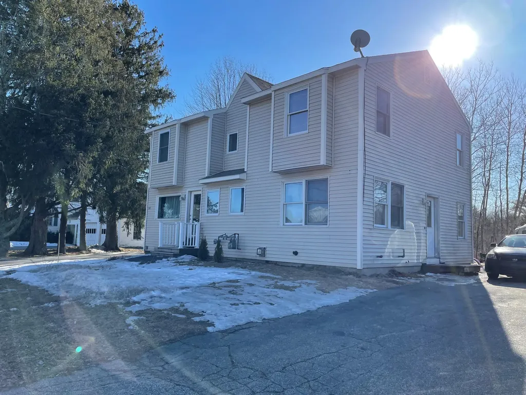 348 North Street Saco ME 04072