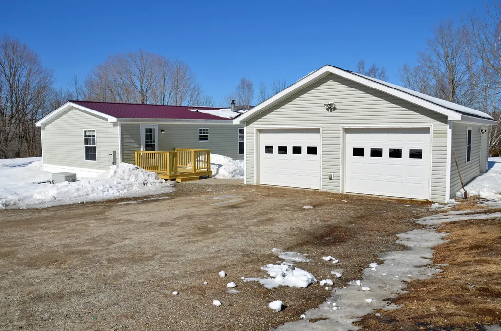 39 Tuelltown Road West Paris ME 04289
