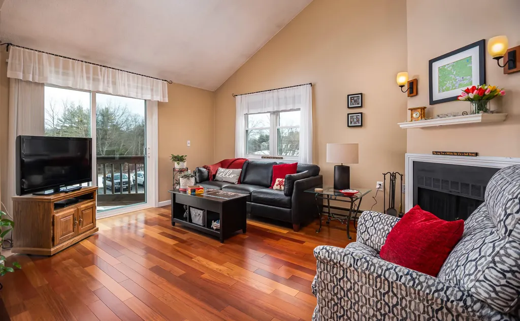 25 Riverview Drive North Berwick ME 03906