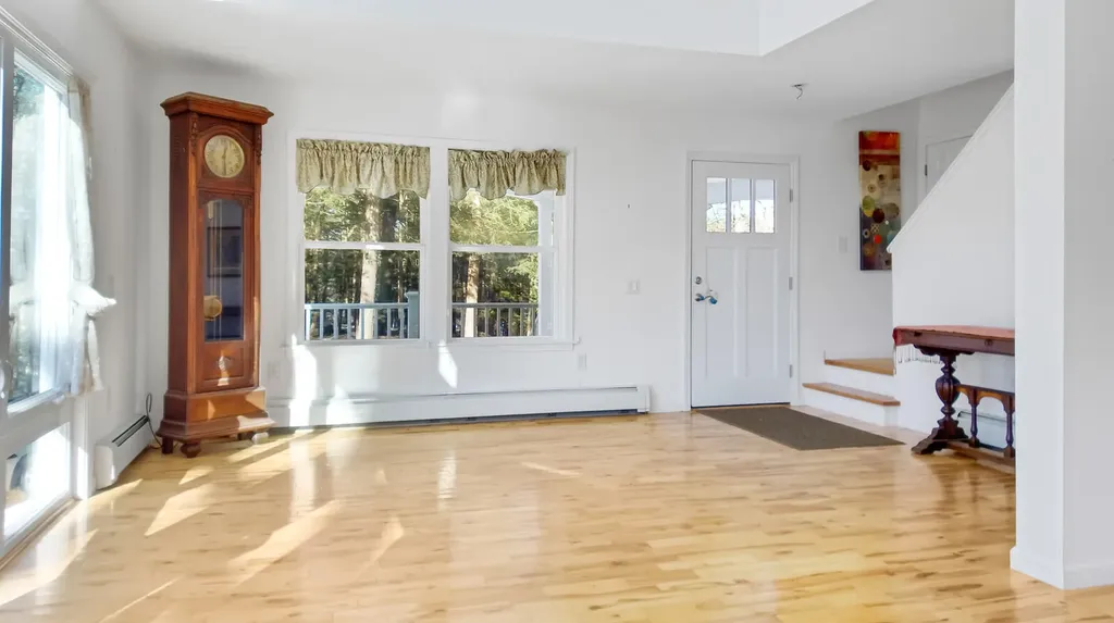 35 Rosedale Road West Bath ME 04530