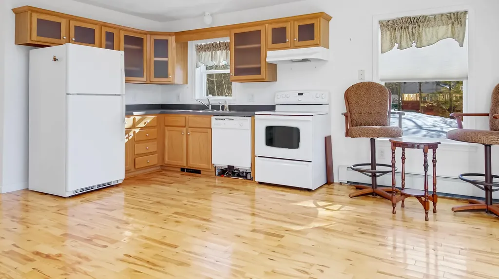 35 Rosedale Road West Bath ME 04530