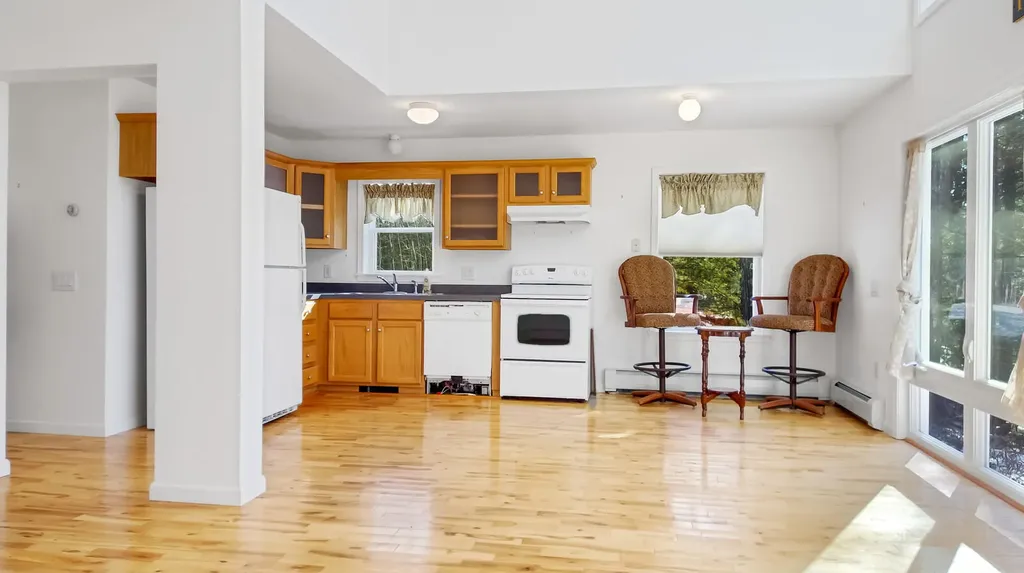 35 Rosedale Road West Bath ME 04530