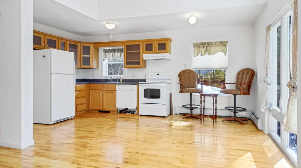 35 Rosedale Road West Bath ME 04530