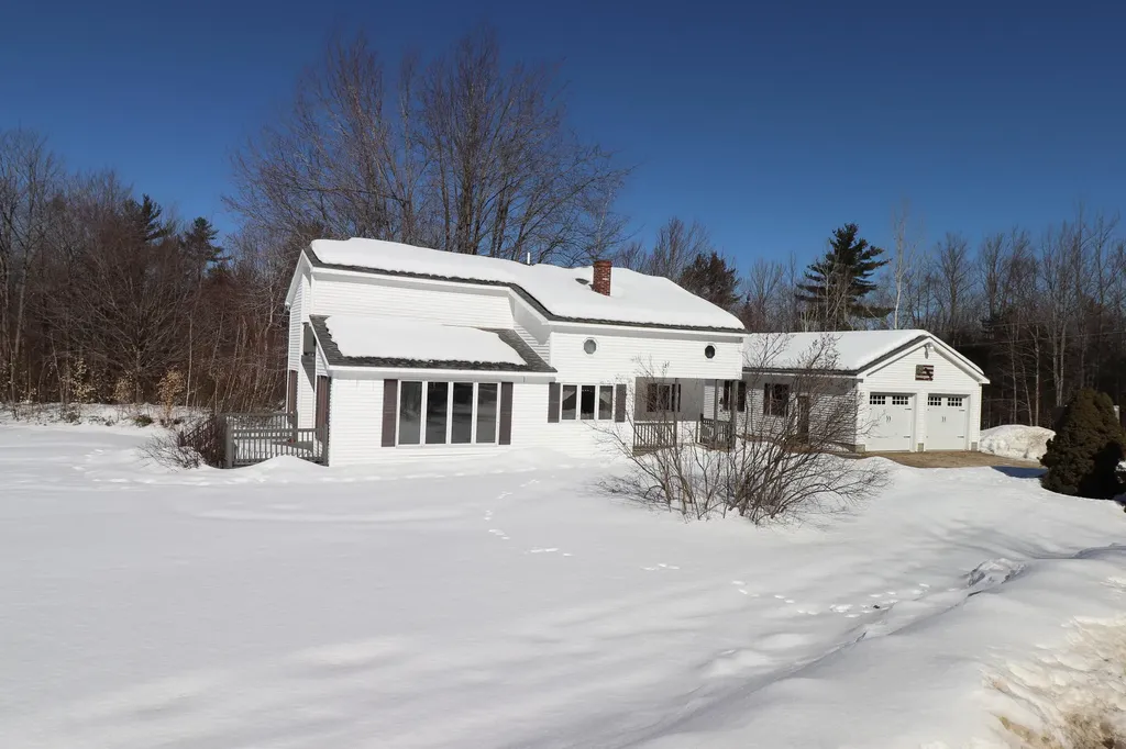 119 Hammond Hill Road Peru ME 04290