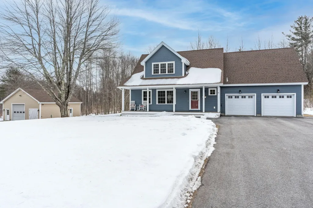 16 Brackett Hill Road Alfred ME 04002