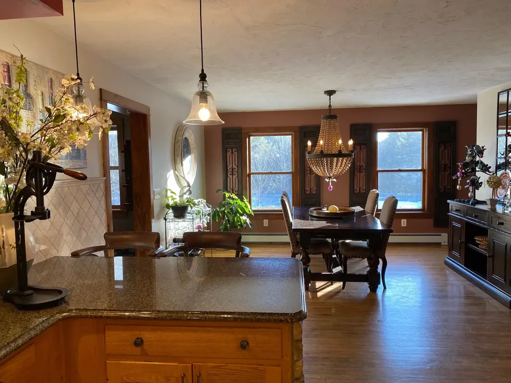 423 Madison Road Norridgewock ME 04957