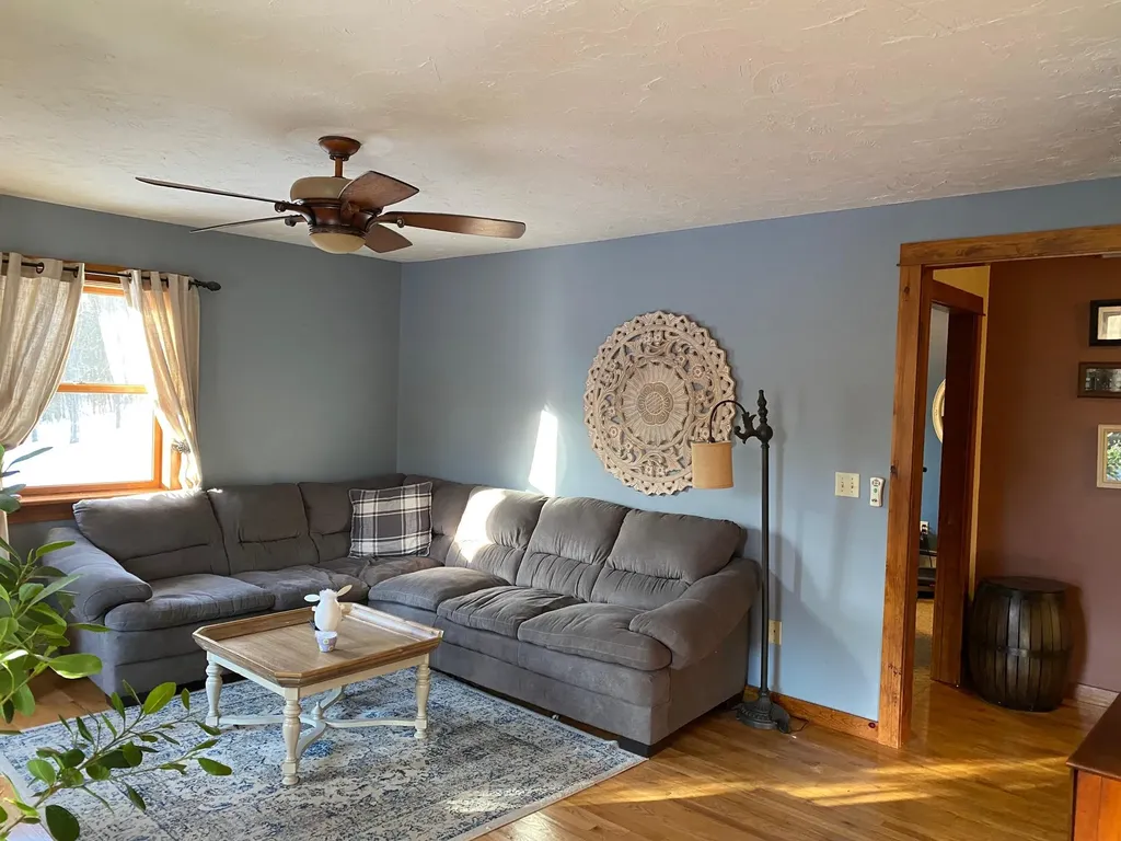 423 Madison Road Norridgewock ME 04957