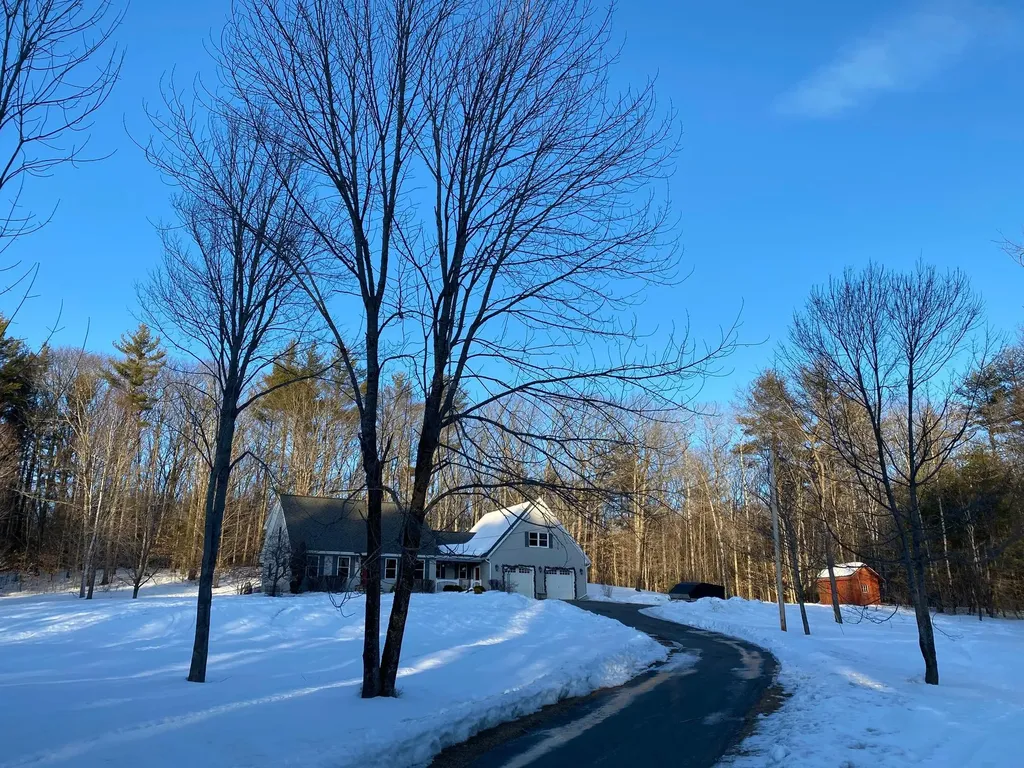 423 Madison Road Norridgewock ME 04957