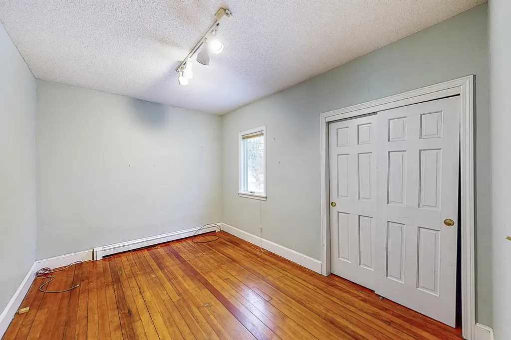 152 Princes Point Road Yarmouth ME 04096