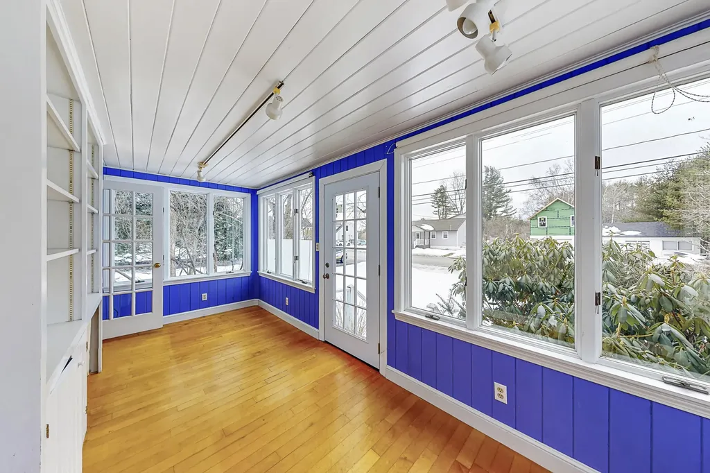 152 Princes Point Road Yarmouth ME 04096