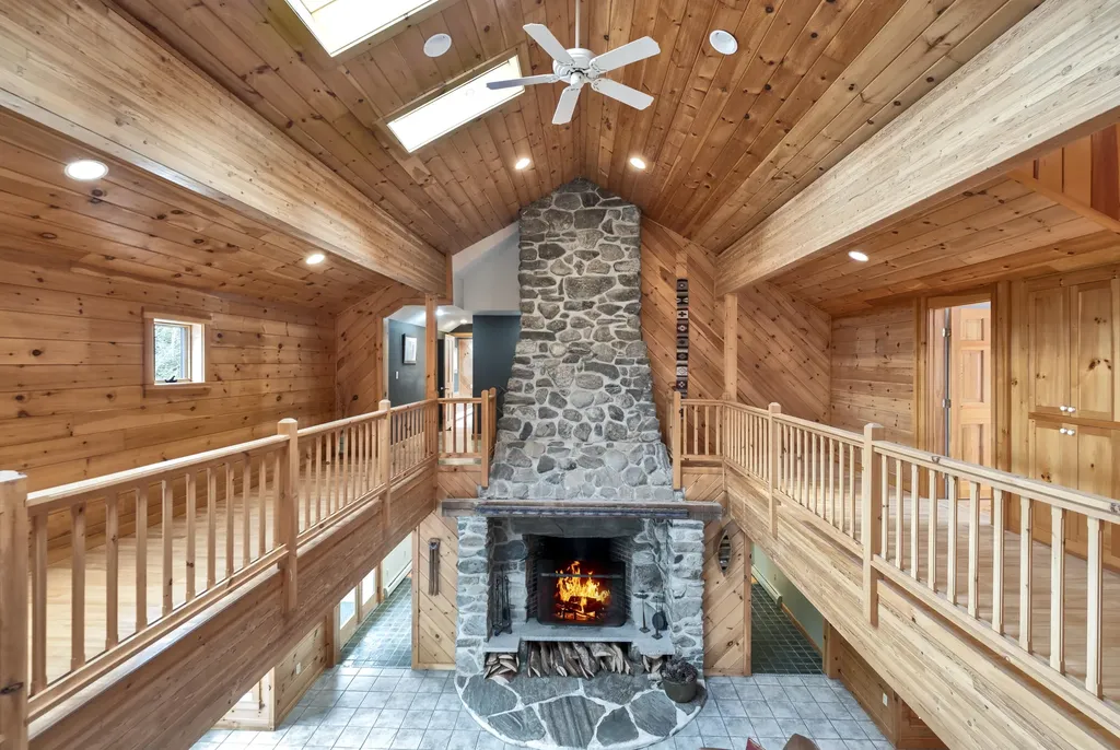 3650 Washington Road Waldoboro ME 04572