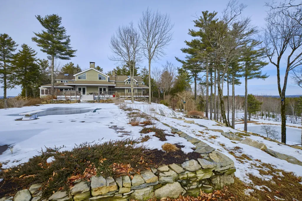 3650 Washington Road Waldoboro ME 04572